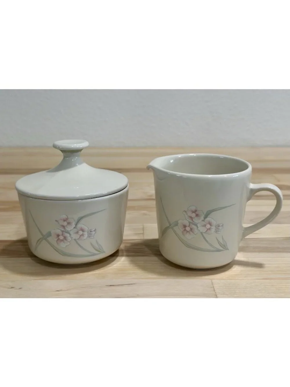Vintage Corning Creamer/Sugar Bowl Set Spring Pond 81-TY B1 Japan Corelle Japan